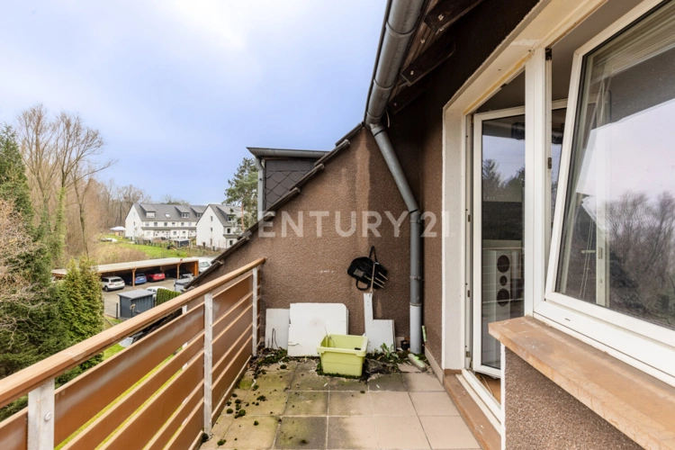DG links Balkon