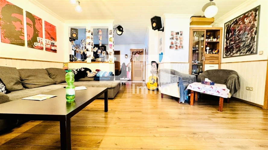Haus 2 OG Wohn / Esszimmer / Zugang Balkon