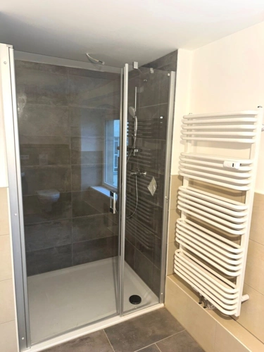 Dusche DG