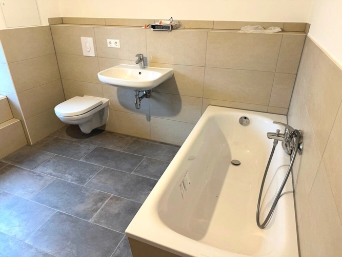 Wanne DG