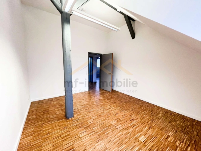Büro-04