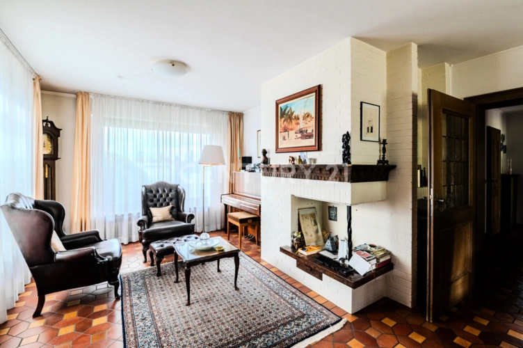 EG Kaminecke/Wohnzimmer