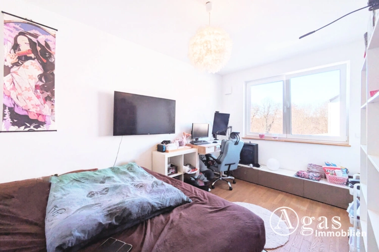 Zimmer 1 OG