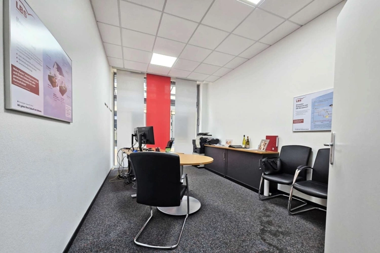 Büro 1