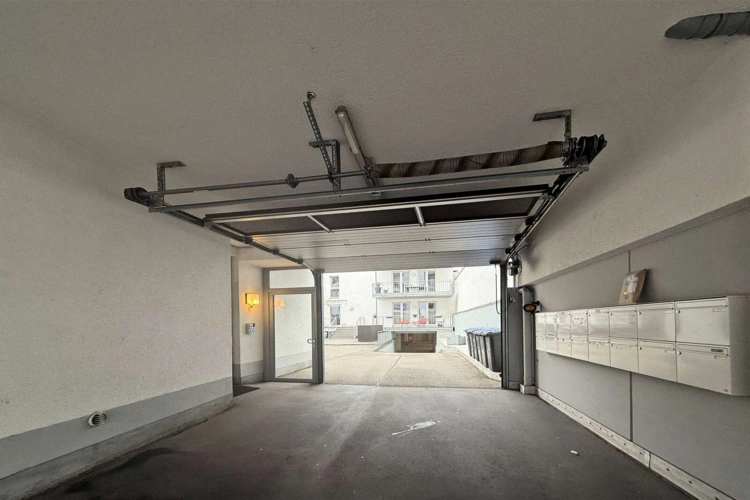 Einfahrt zur Tiefgarage