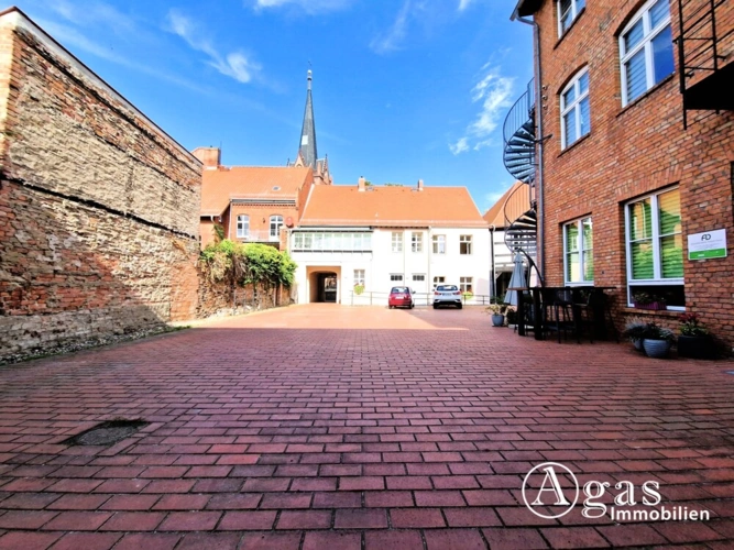 Innenhof Ansicht 1