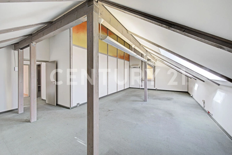 Büro 3 Dachgeschoss