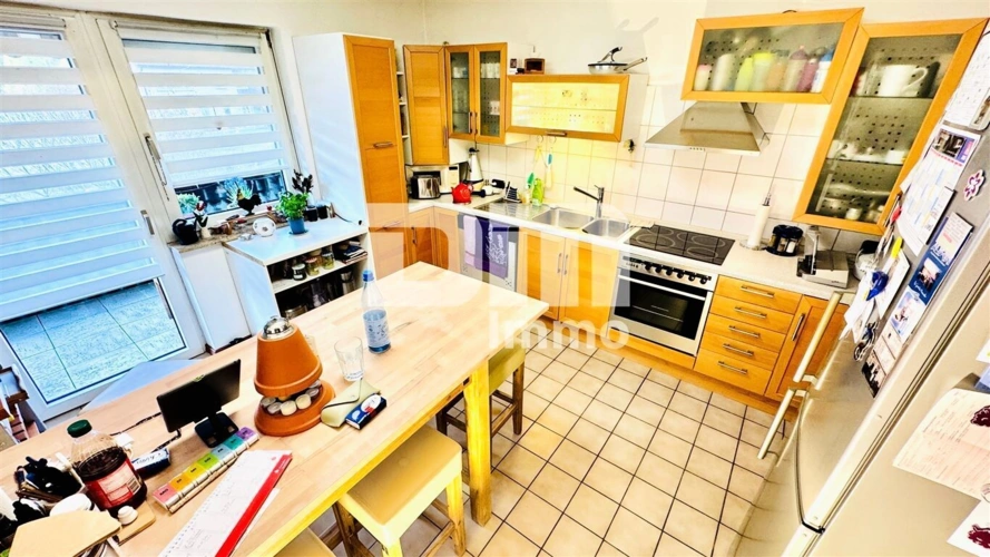 OG Küche / Einbauküche / ZUgang Balkon WE2