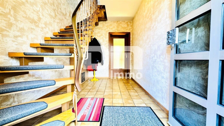 EG Haupteingang / Treppenhaus
