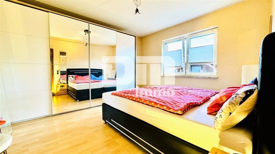 OG Schlafzimmer WE2
