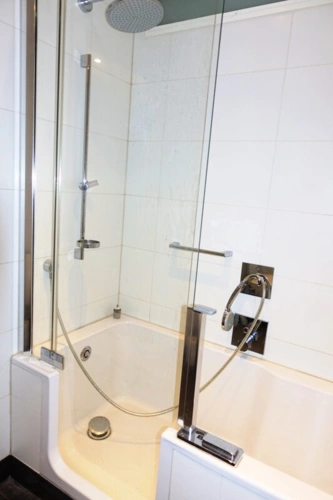 Dusche