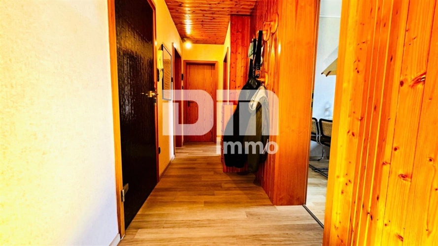 Souterrain Flur / Diele