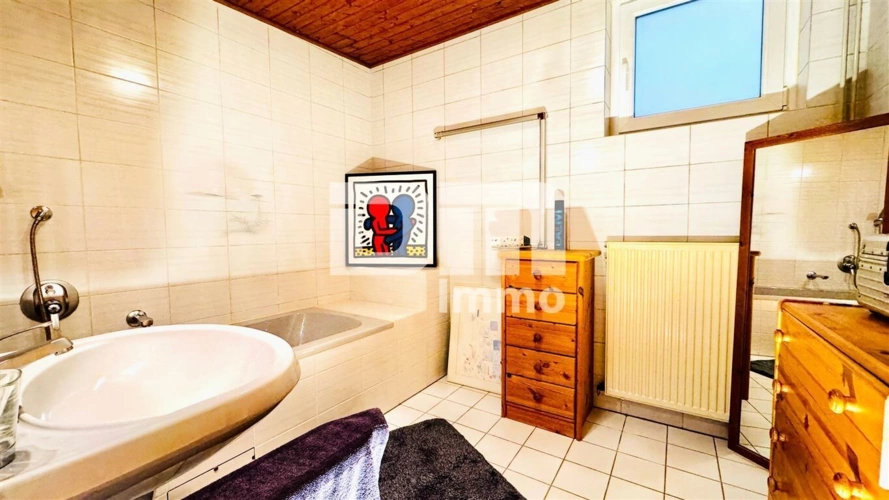 Souterrain Badezimmer / Wanne