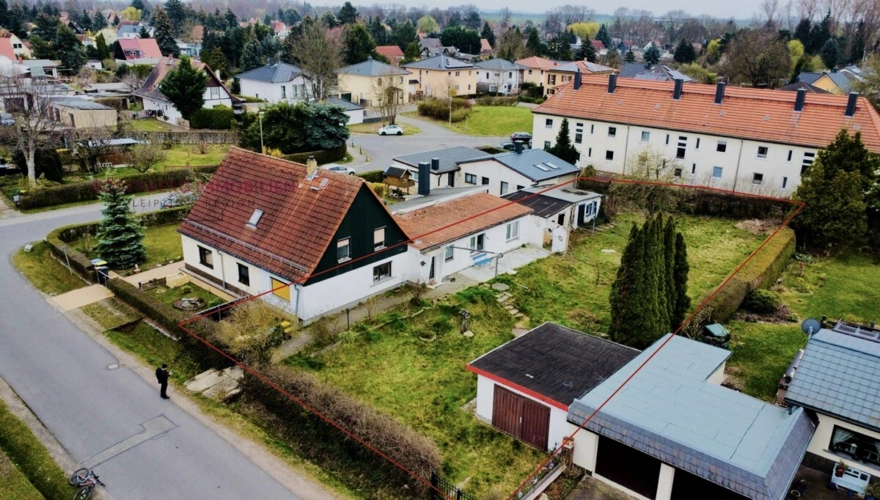 Grundstück