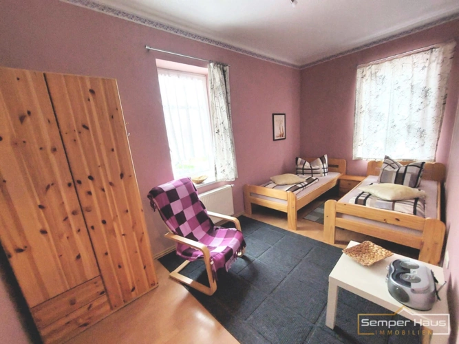 Schlafzimmer 2