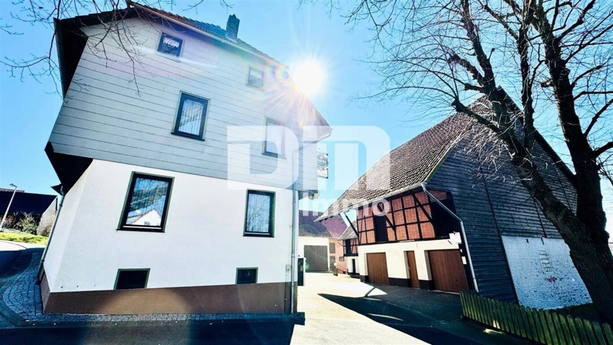 Titel Zufahrt Innenhof