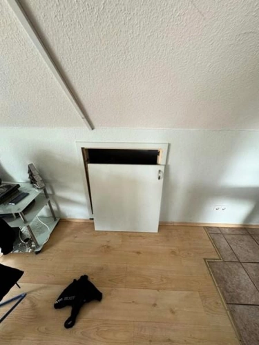 21 Wandschränke
