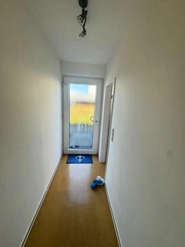 10 Eingangsflur - rechts Gäste WC