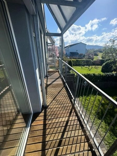 32 Balkon mit Solarthermie