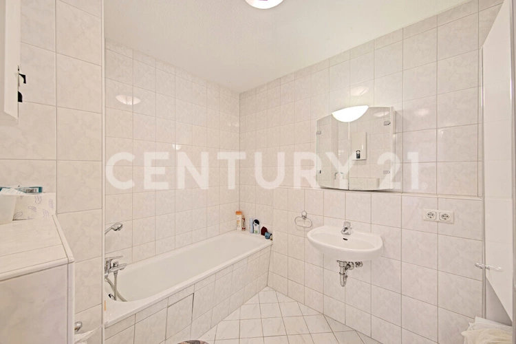 Badezimmer (Whg links)