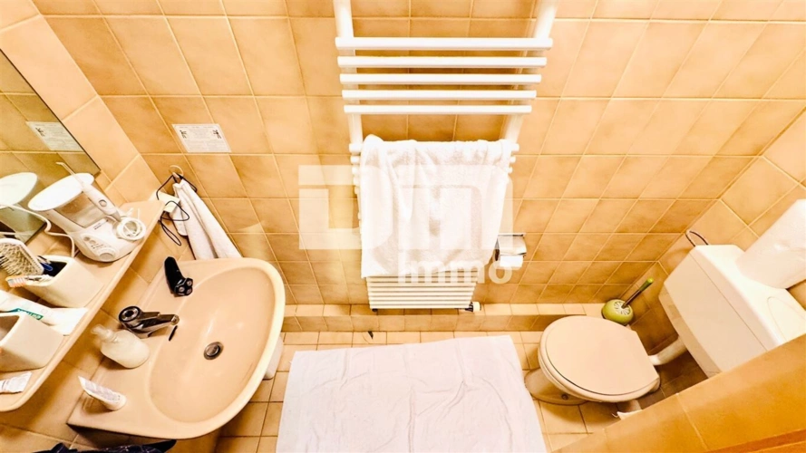 OG Gebäude 1 Wohnung