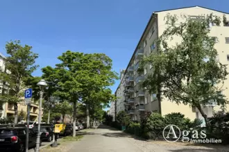 1-Zimmer-Wohnung mit Balkon unvermietet in zentraler Lage von Berlin-Charlottenb...